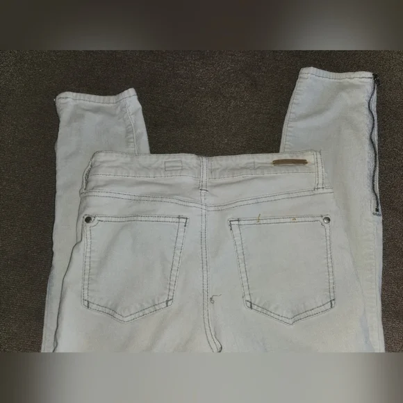 ANTHROPOLOGIE PILCRO CORDUROY JEANS - Picture 6 of 7